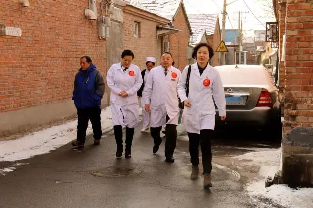 北京京通医院,为马大爷提供免费医疗服务
