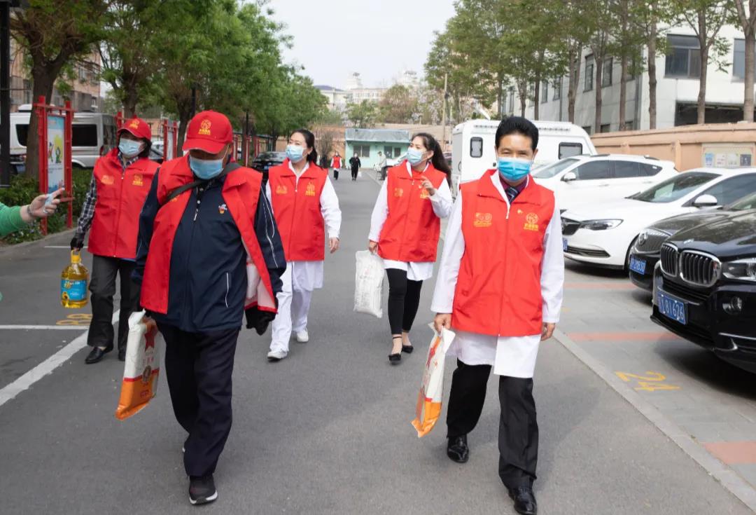 北京京通医院,京通医院党支部组织慰问老党员活动