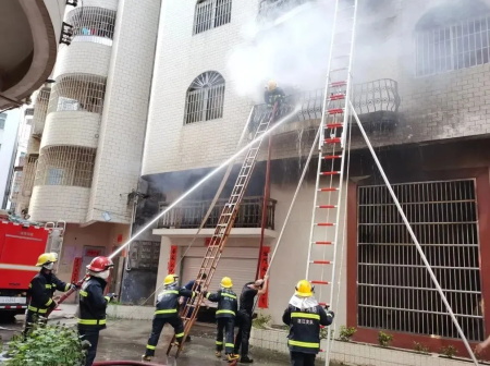 北京京通医院,消防通道被占用