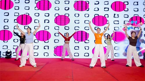 北京京通医院,京通医院病区护士舞蹈表演