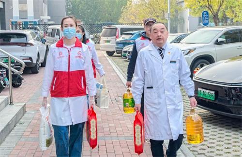 北京京通医院.京通医院党支部社区送爱心