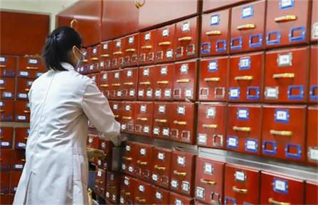 北京京通医院中药房：进补药材需经医师辨证调配，切勿盲目服用